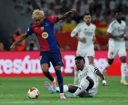 50场未被零封！14战37球 西甲第2巴萨火力全开：11人齐破门