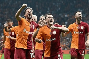 周三006 欧冠 尤文图斯VS加拉塔萨雷