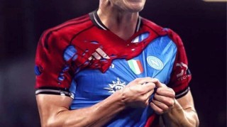 曼联同意霍伊伦德冬窗提前买断！4400万有助引援，阿莫林或强留两人