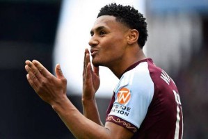 6000 万！维拉锁定曼城失意王牌，沃特金斯或遭取代