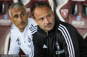 意甲引发争议！皮奥利怒斥托尼：你看了比赛吗？并非输球就很糟！