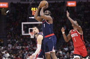 火箭投抢大战耗干老快船 哈登重回休斯顿没有一点爱